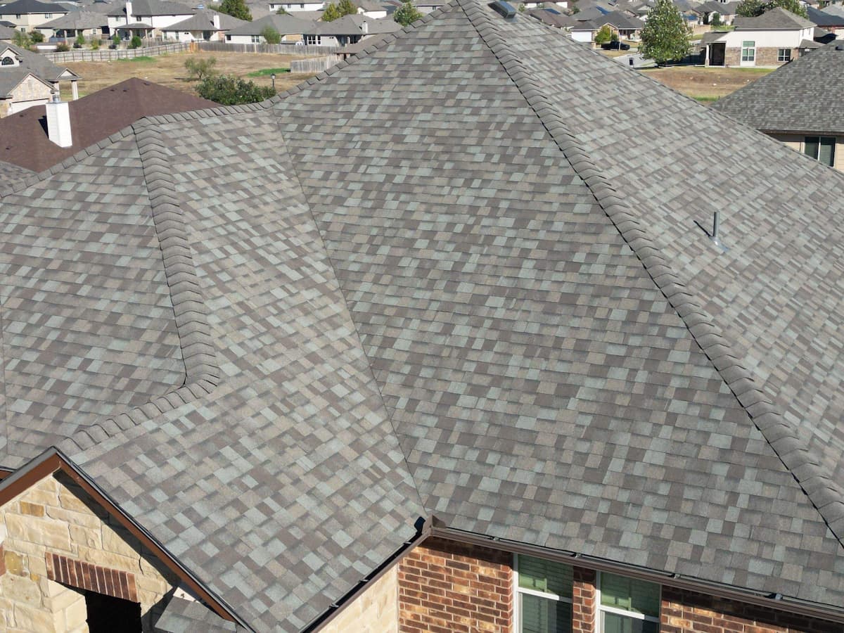 Class 4 impact resistant shingle roof installed by RoofsOnly.com in the Onion Creek area of Austin Texas